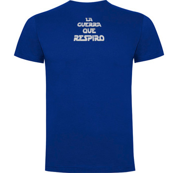 Camiseta CHICO Subtónica AZUL "La Guerra Que Respiro" (espalda)