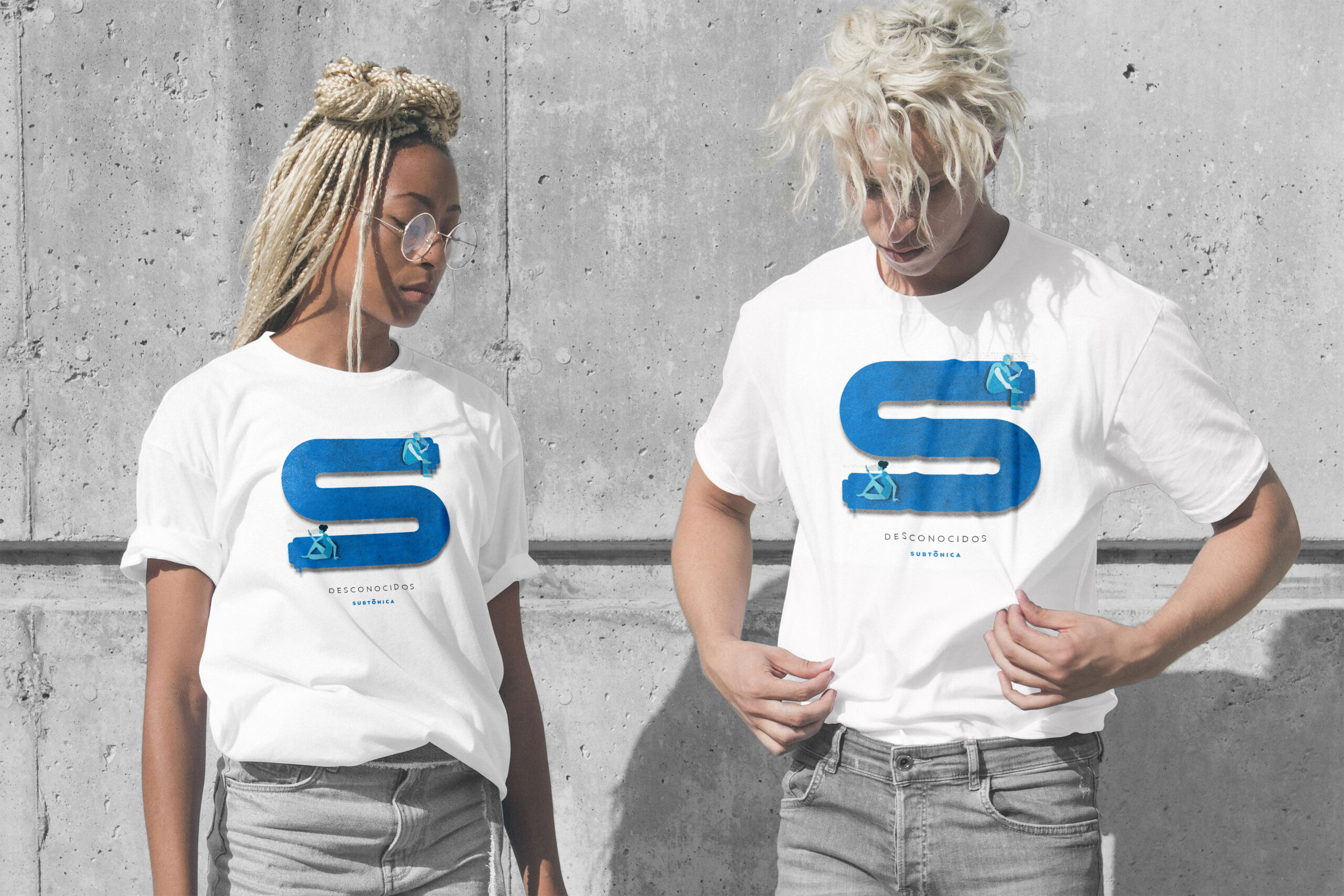 Camiseta BLANCA Desconocidos